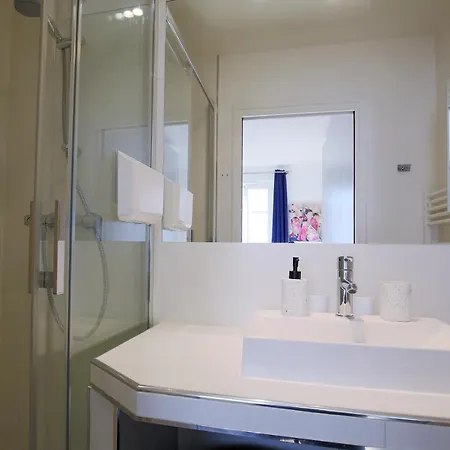 Appartement Centre Saint-lazare - Location Moyenne Durée - Minimum 28 Jours